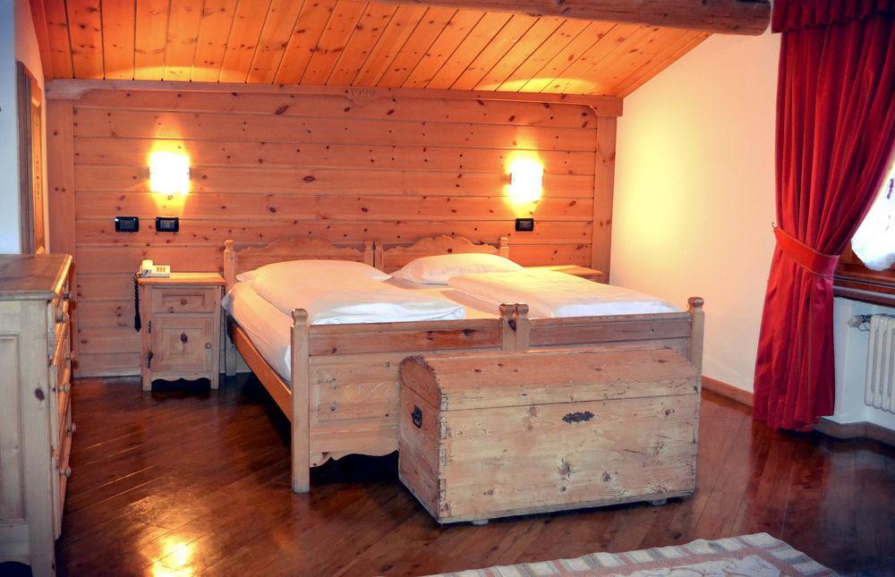 Hotel Piccolo Tibet Livigno Dış mekan fotoğraf